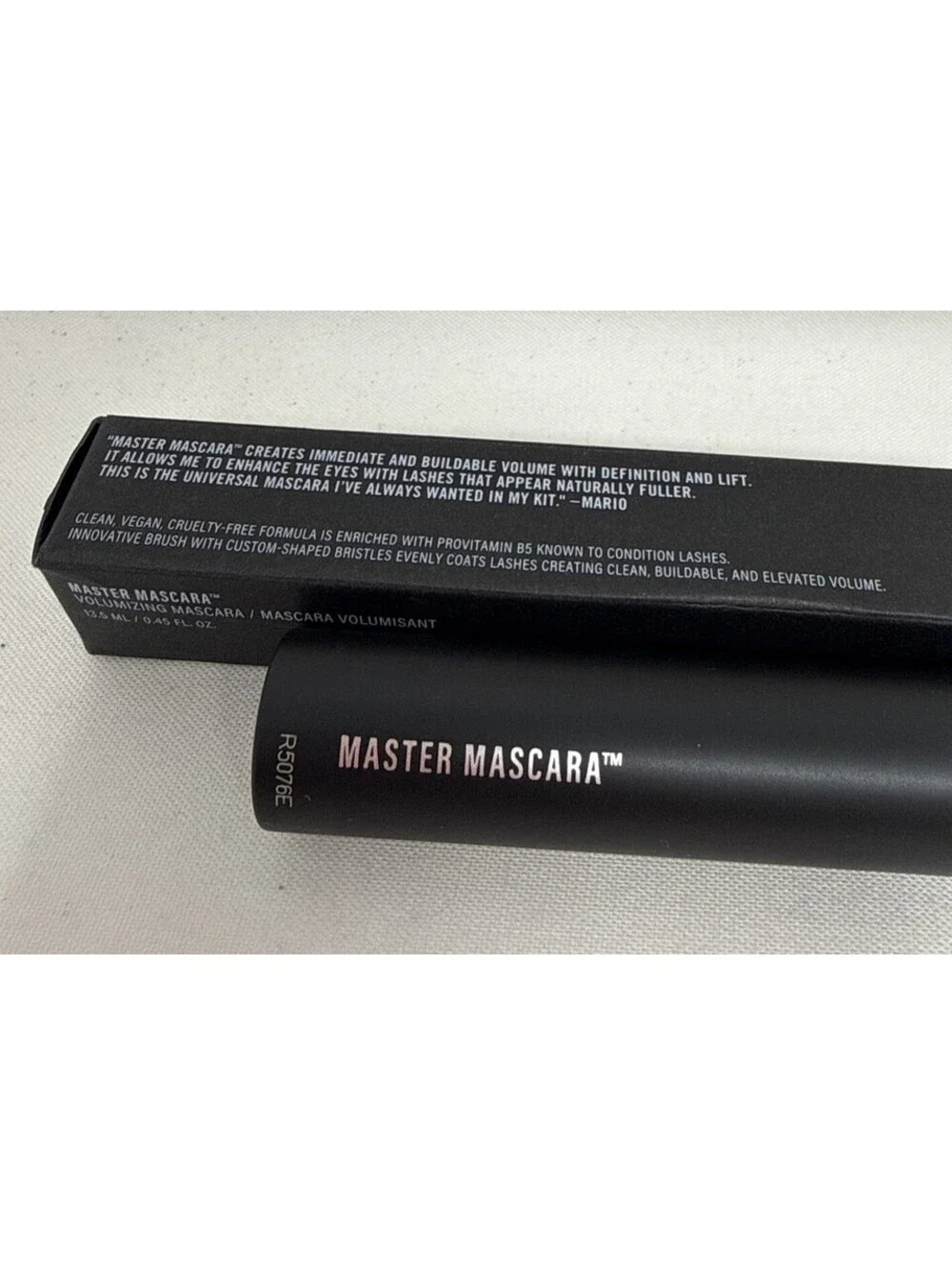Makeup by Mario Master Volumizing Mascara-Super Black- 0.45 FL OZ- NIB  CJ200